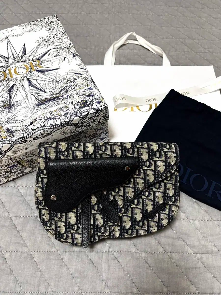 ディオール オブリーク クロスバック