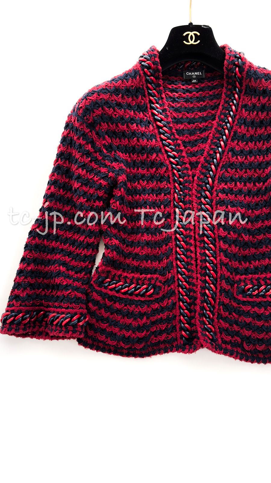 CHANEL - シャネル カーディガン CHANEL レッド ネイビー ストライプ  チェーントリミング ニット 柔らか 美人見え 超美品 36 38 CHANEL - シャネル カーディガン CHANEL レッド ネイビー