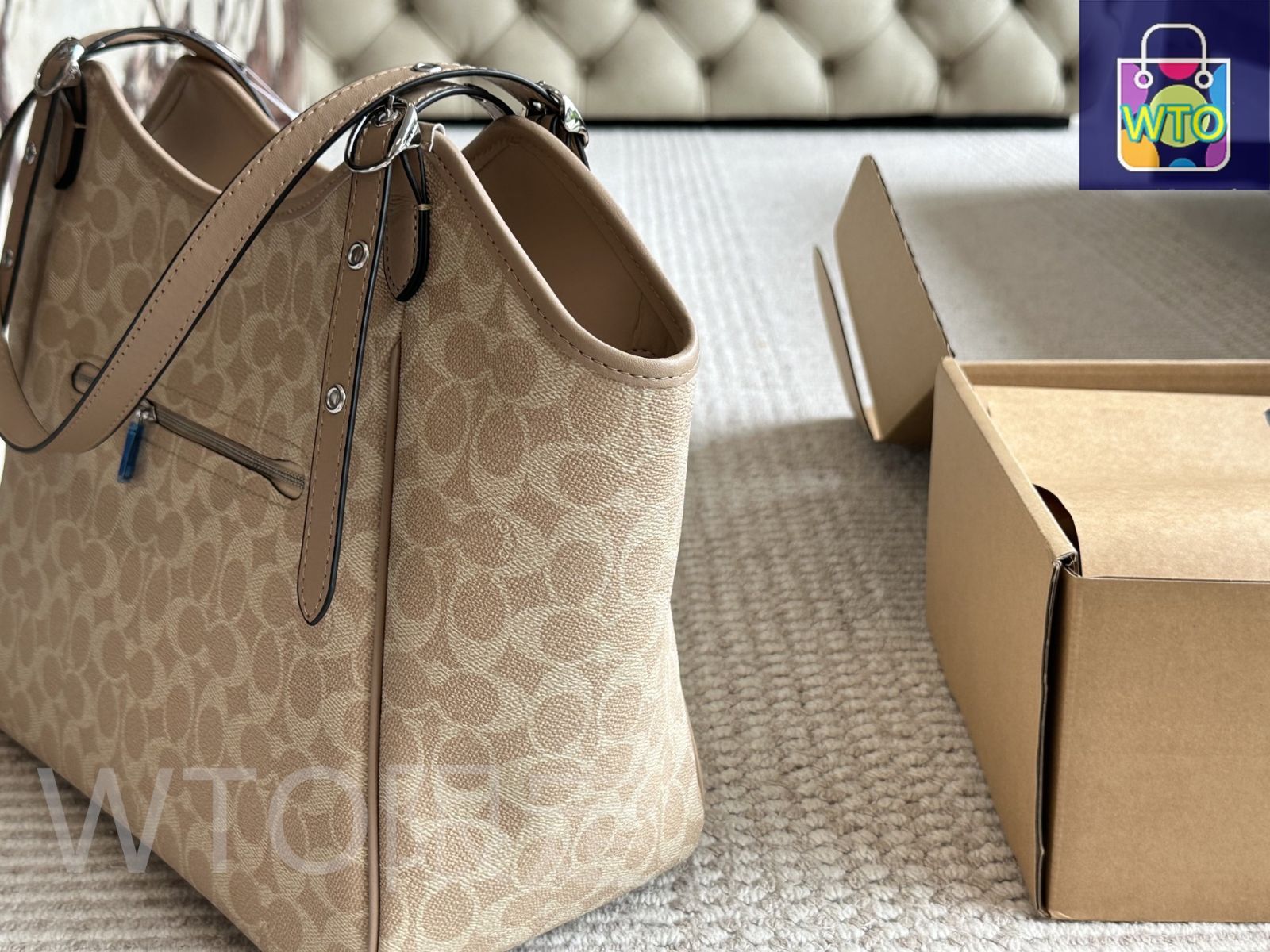 今日特価】Coach コーチ クラシックロゴ トートバッグ