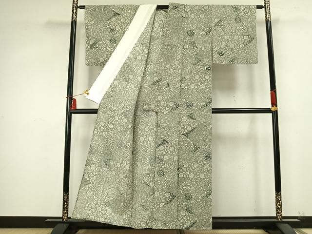 型染め 切嵌花文