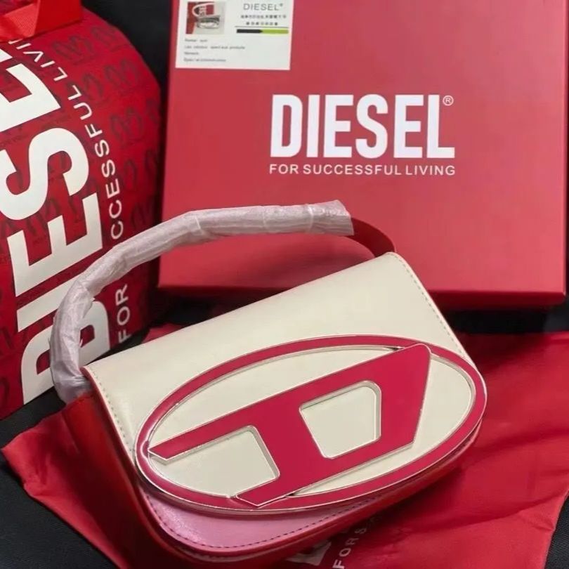 ［最終値下げ］DIESELディーゼル 1DR キャンバス ショルダーバッグ ハンドバッグ ボディバッグ  ディーゼル 1DR ミニショルダーバッグ