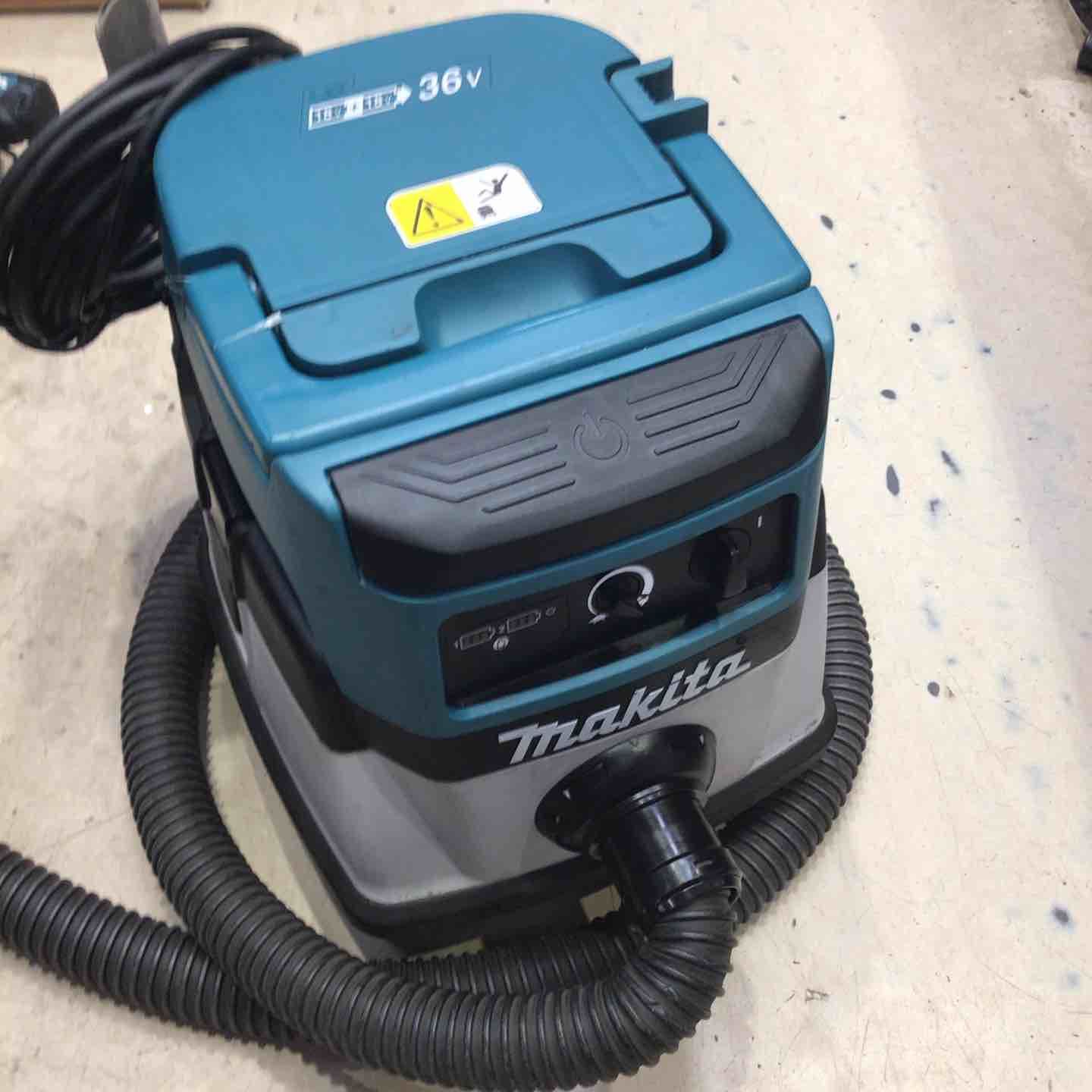 マキタ makita コードレス集じん機 乾湿両用 VC860DZ 町田店