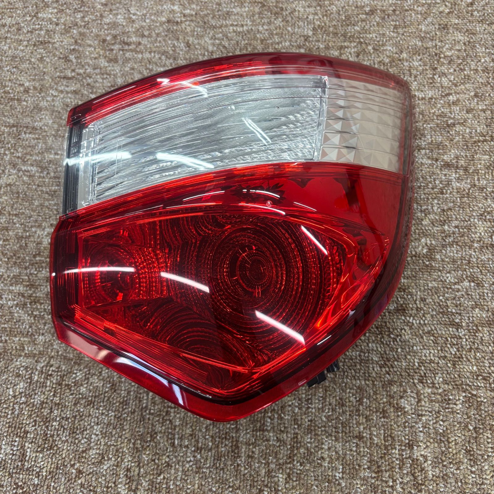 テールランプ 右 トヨタ 純正 ヴィッツ 【公式通販】