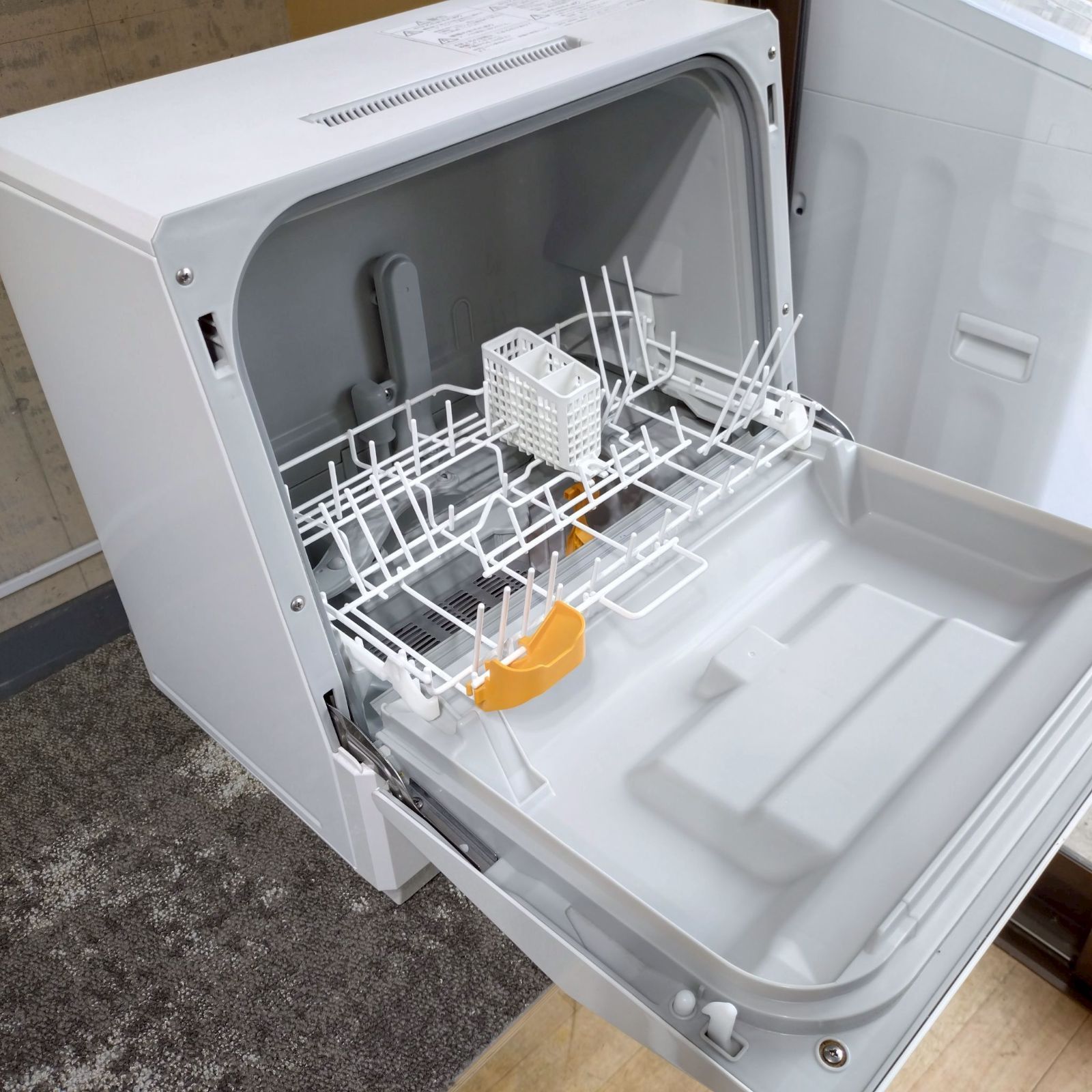 関東一円 品 パナソニック Panasonic 電気食器洗い乾燥機 NP-TCR4-W 2017年製 C1473 WWW_KANDAIZUMI_COM