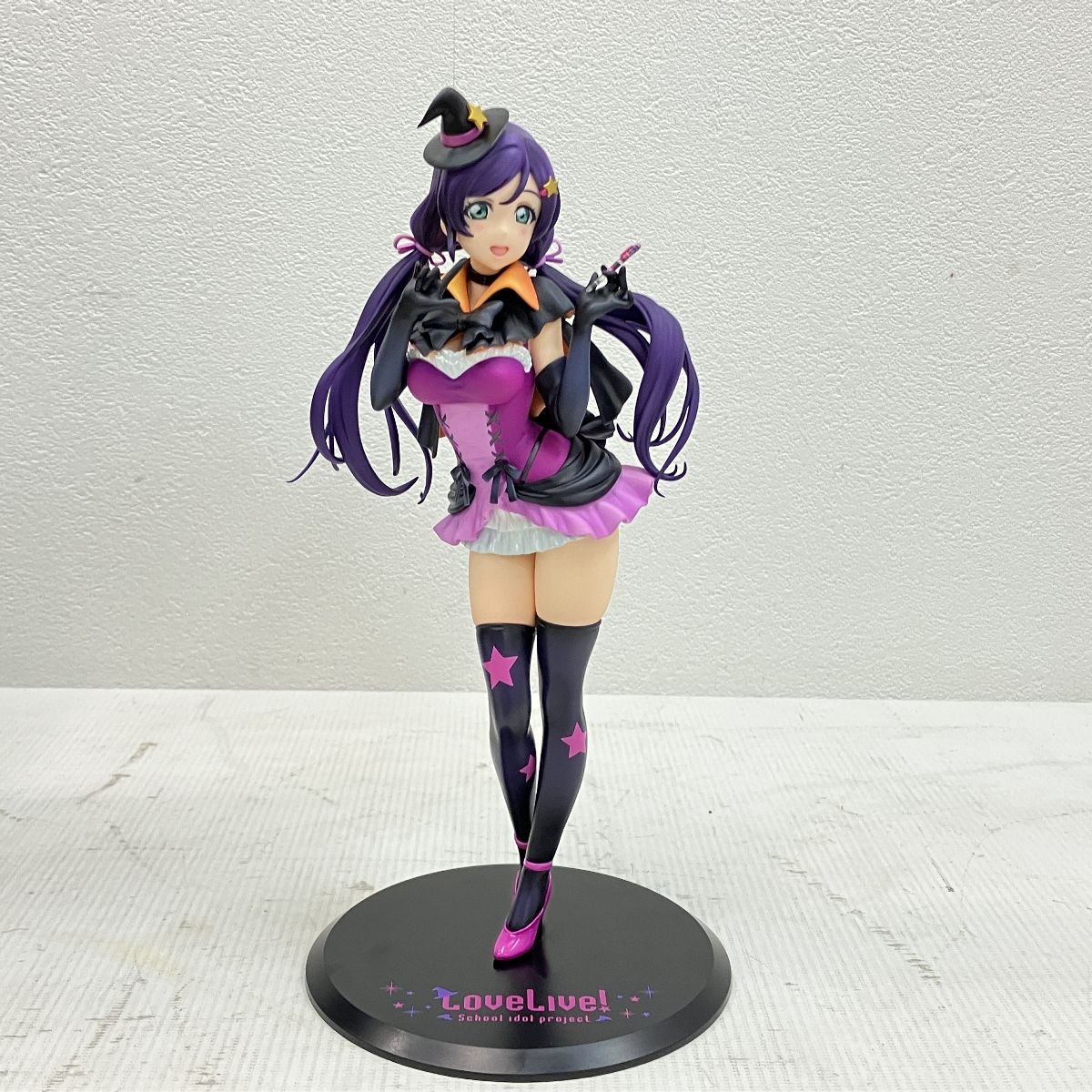 み