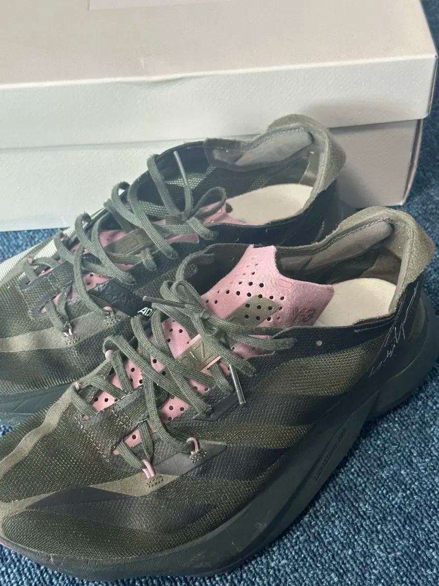 定価11万　銀座ヨシノヤ　黒ストレートチップ小笠原シューズ製　O706 マッケイ 定価11万 銀座ヨシノヤ 黒ストレートチップ小笠原シューズ製 O706 マッケイ