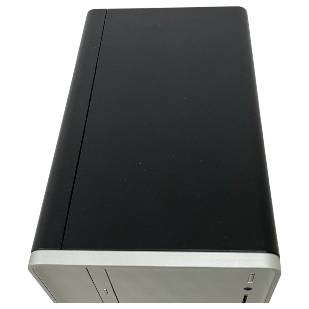 i7-9700 16GB