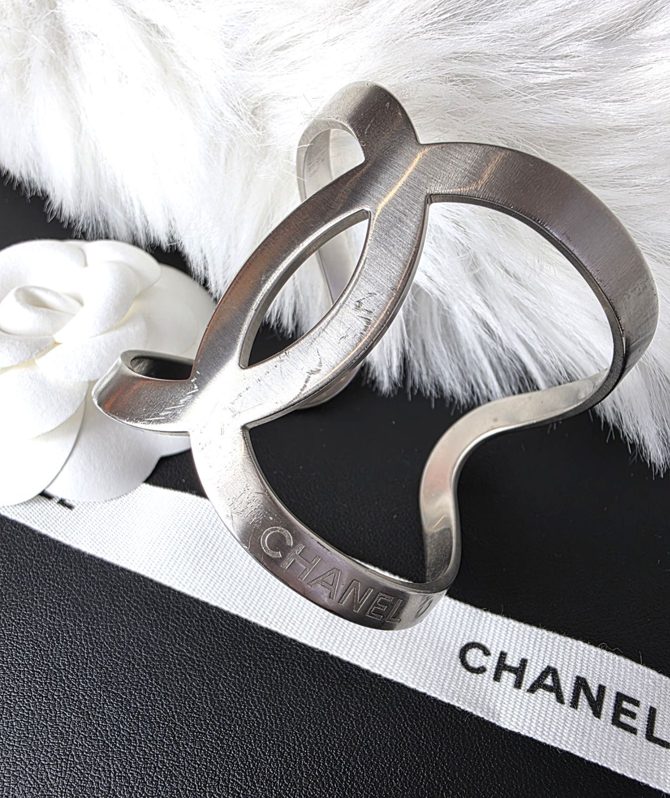 ☆B18 【CHANEL/シャネル】ダブルCロゴ ココマーク オープン バングル