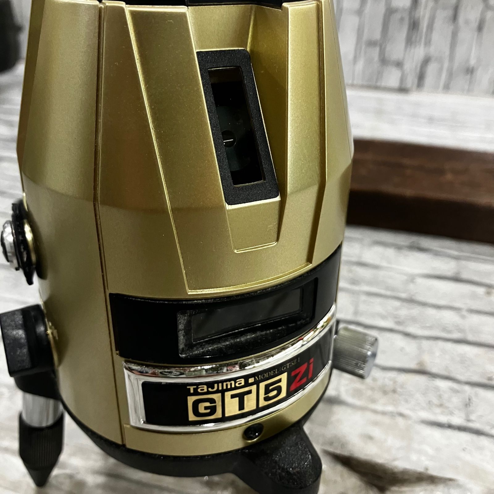 〇タジマ(TAJIMA) レーザー墨出し器 GT5Zi 矩十字・横・地墨 GT5Z-I 