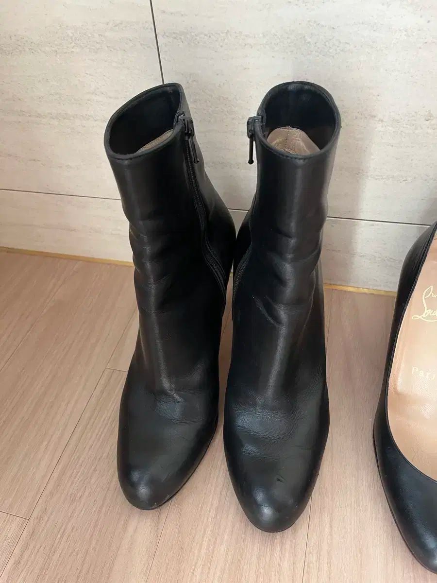 Christian Louboutin クリスチャンルブタン 黒 アンクル ブーツ 36 5