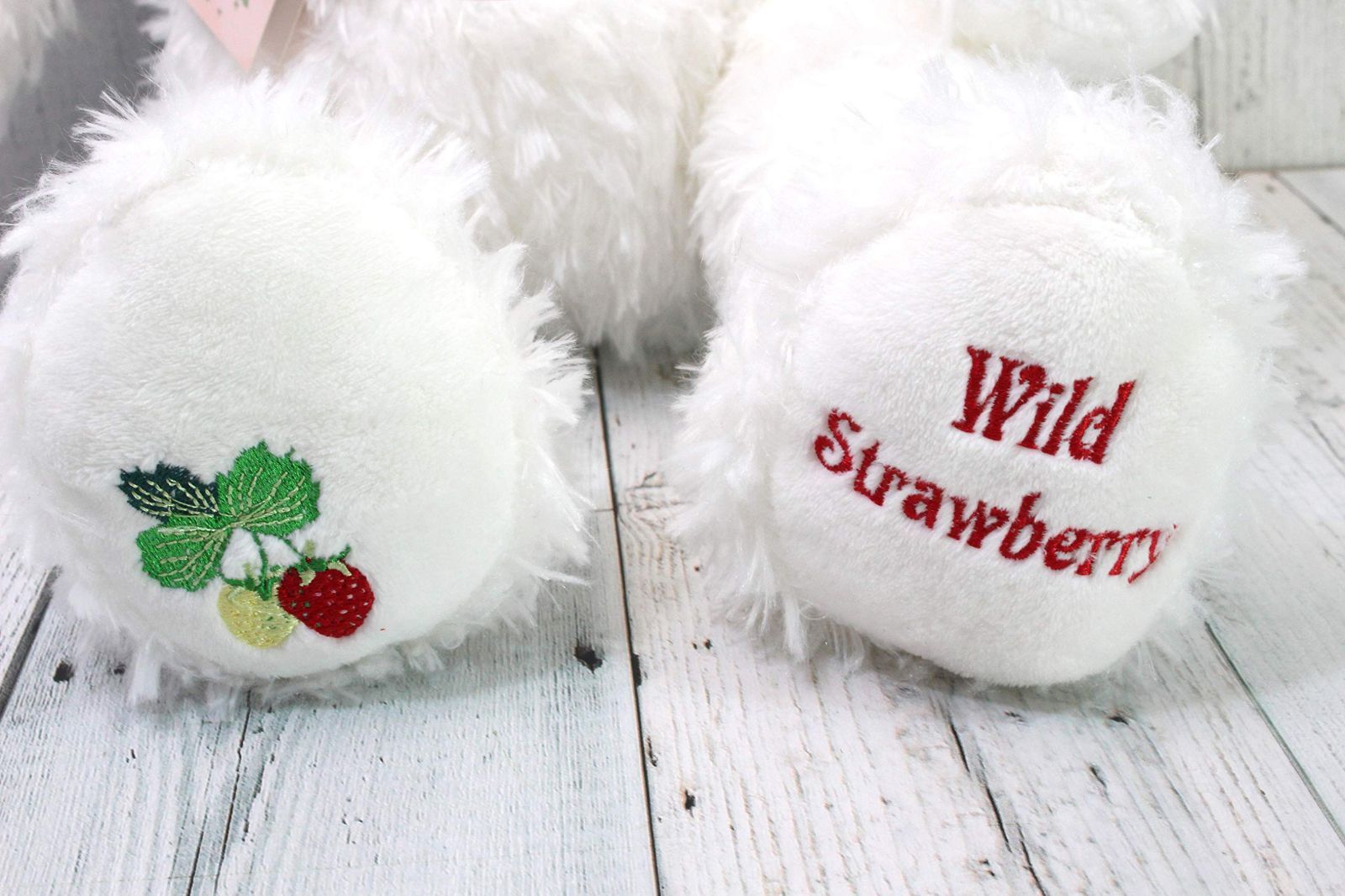新着商品】L ワイルドストロベリーベア ホワイト - メルカリ