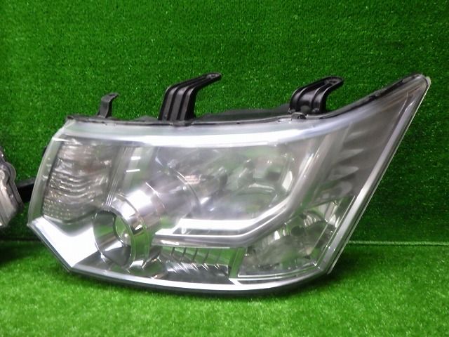 デリカ HID ヘッドライト 左右セット バラスト付き 100-87918