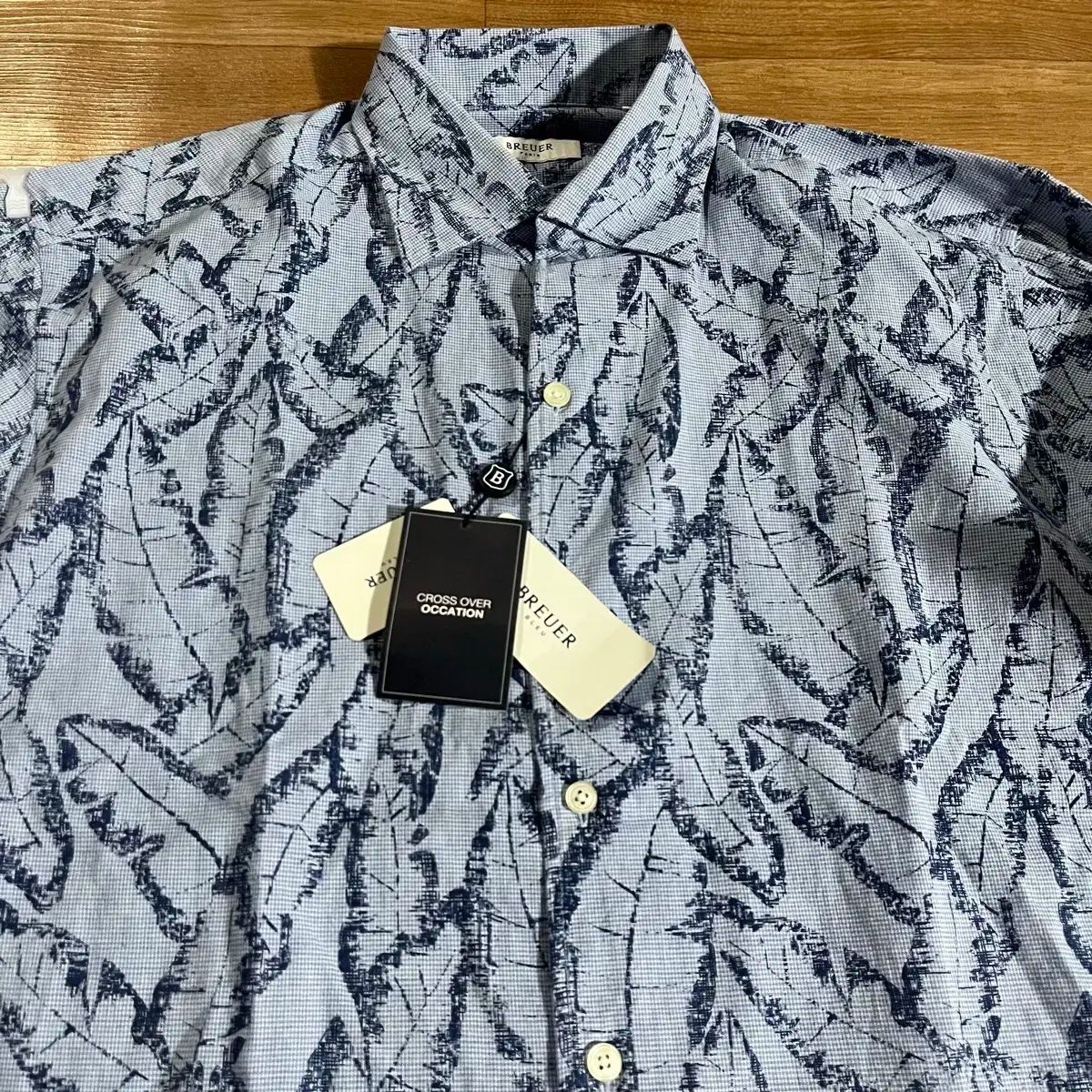 ブロイヤー シャツ