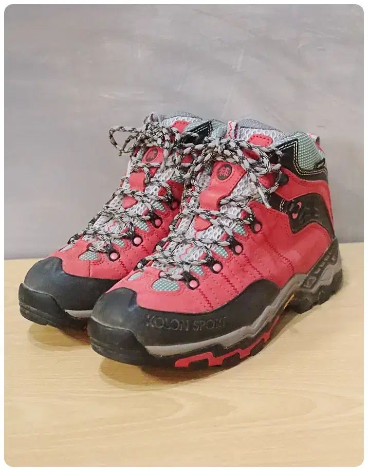 255 Kolon Sport コーロンスポーツ GORE-TEX ゴアテックス Vibram ビブラム トレッキング シューズ 20 %