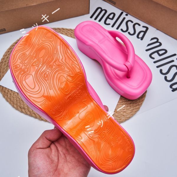 新品】Melissa レディースサンダル トングサンダル 厚底 ローズレッド（35～40ヤード） - メルカリ