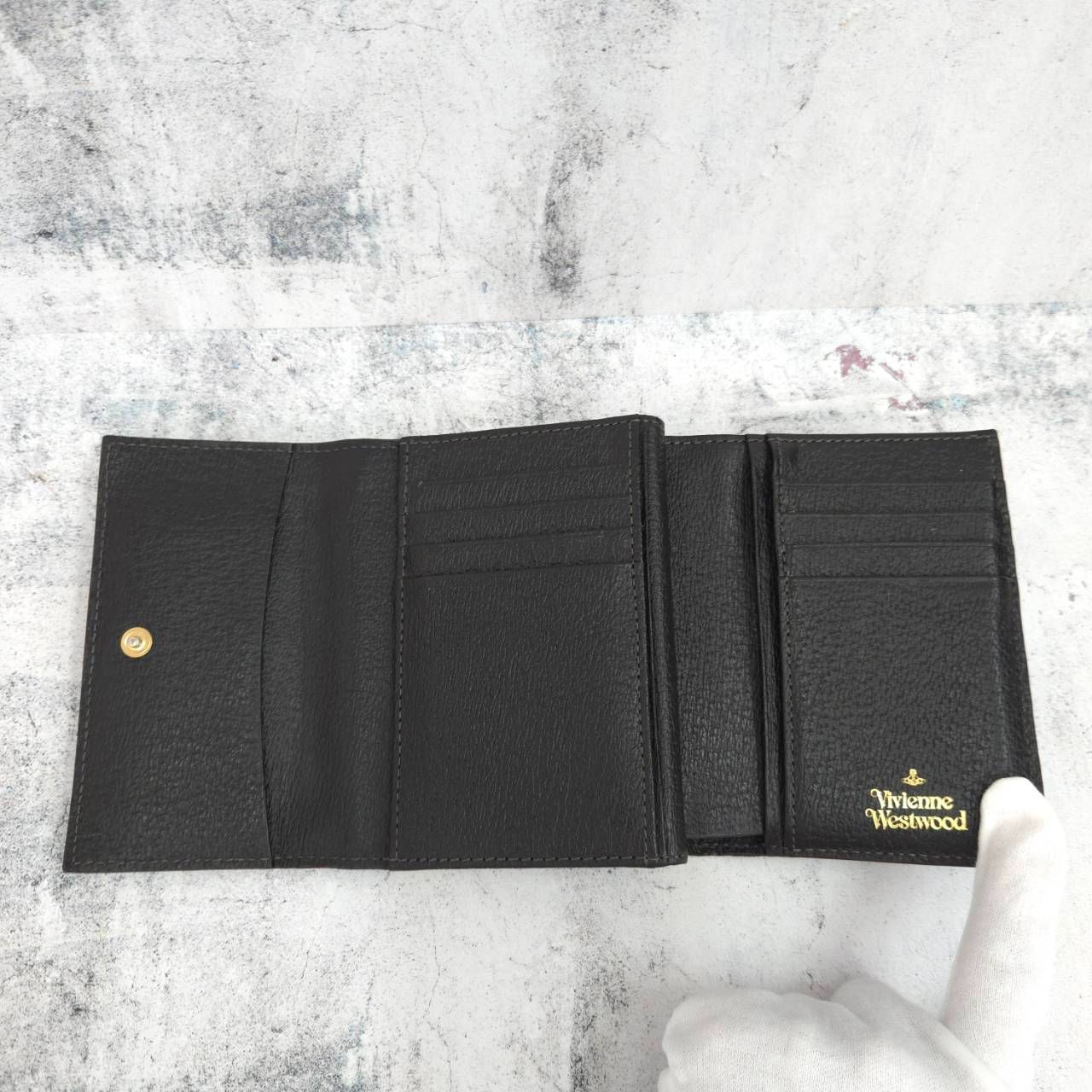 Vivienne Westwood ヴィヴィアンウエストウッド 三つ折り財布