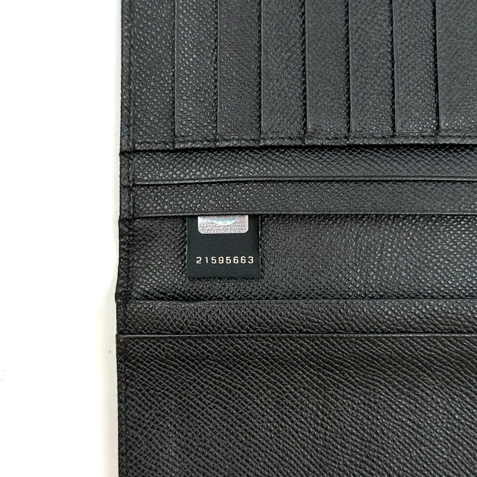 美品✨BVLGARI ブルガリ 本革 黒 ブルガリマン 長財布 二つ折り 折財布 楽天市場】【新品】ブルガリ BVLGARI 長財布 二つ折り財布