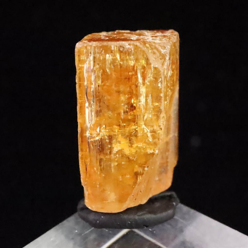 インペリアルトパーズ 結晶
