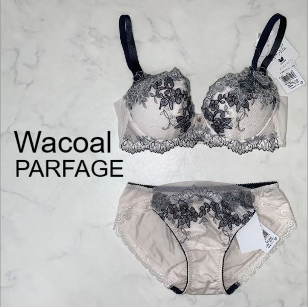 新品タグ付き】Wacoal ワコール PARFAGE パルファージュー ブラジャー D65 ショーツ M ランジェリー 下着ㅤGY グレー ピンク  刺繍ㅤ華やか レース - メルカリ