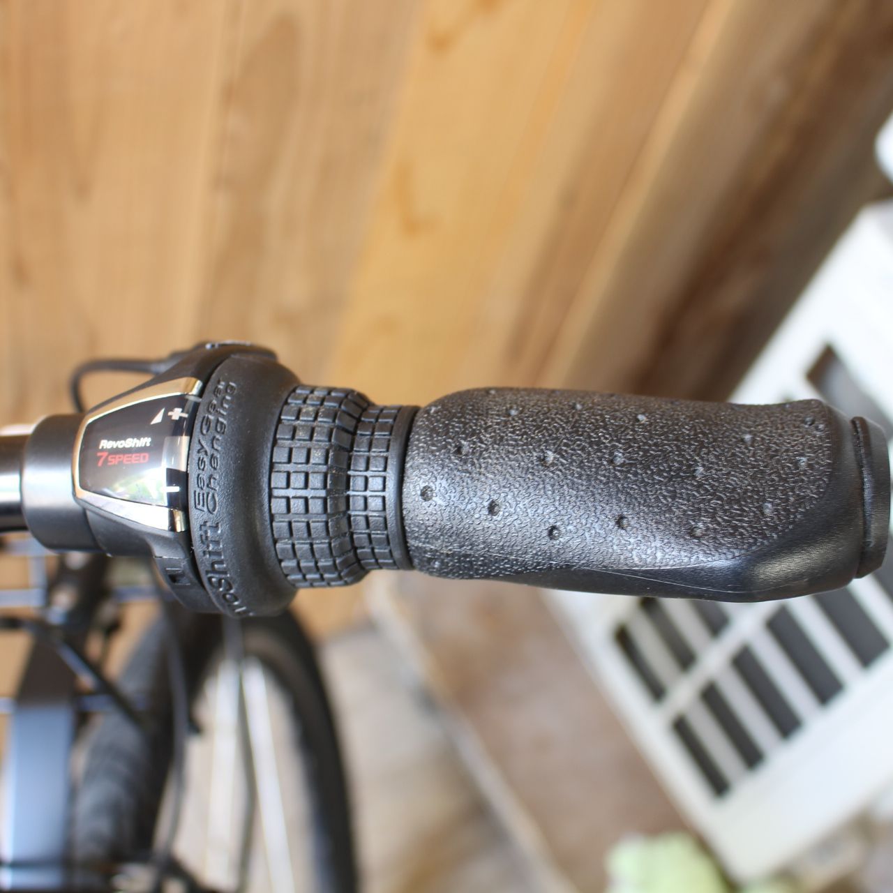 652)【川崎市から出品/美品/参考￥142,780】パナソニック ハリヤ BE