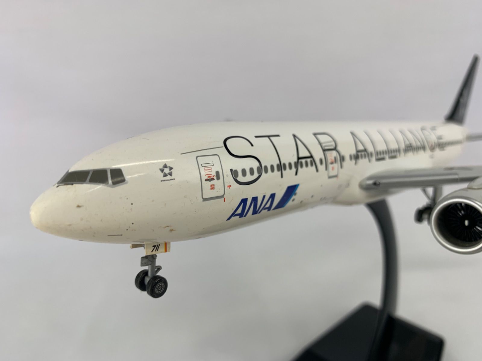 全日空商事 1/200 ANA B777-200 STAR ALLIANCE Amazon.co.jp: ANA BOEING 777-200 1200 STAR ALLIANCE : 文房具