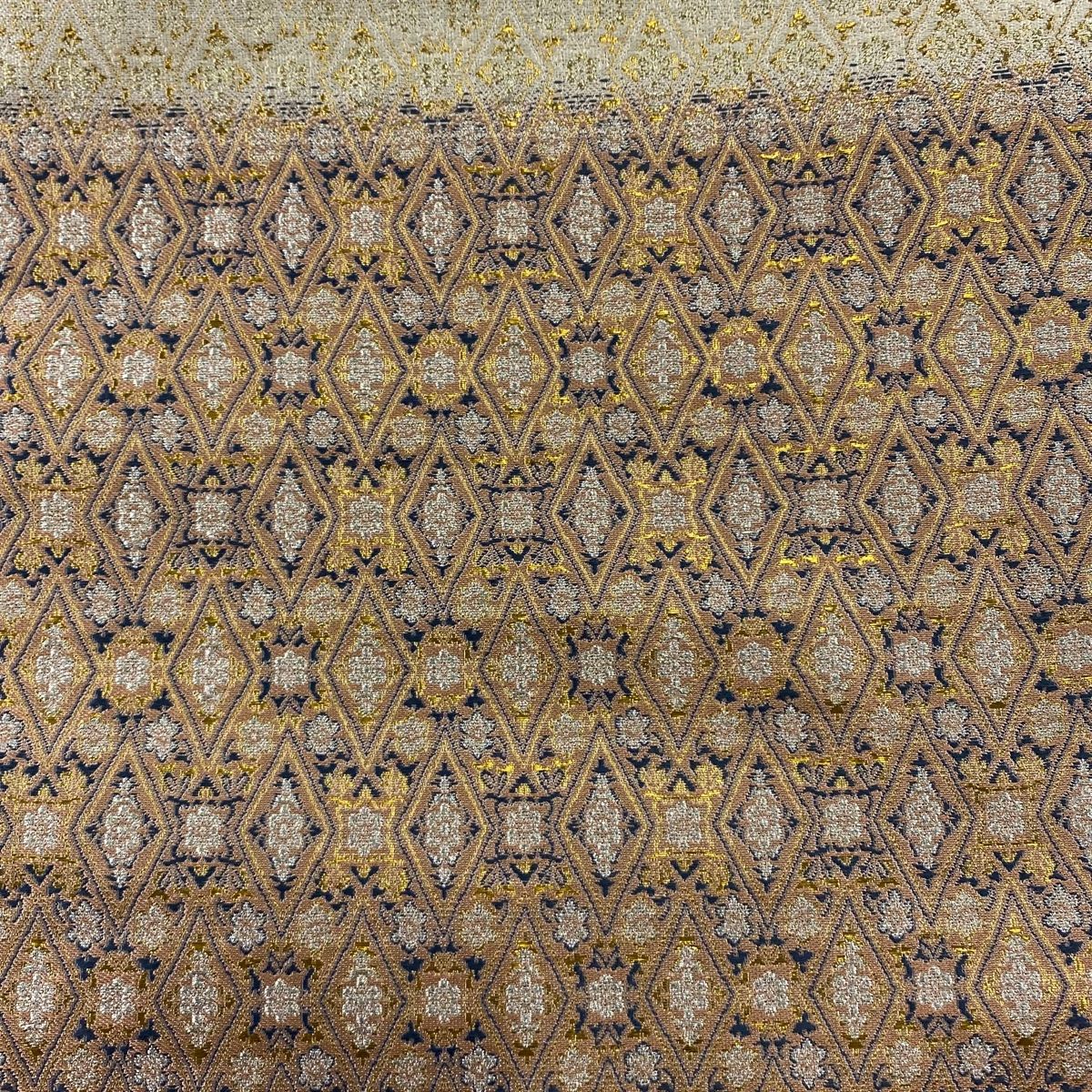 袋帯 美品 秀品 菱 花 銀糸 箔 ピンクベージュ 六通 正絹 【中古