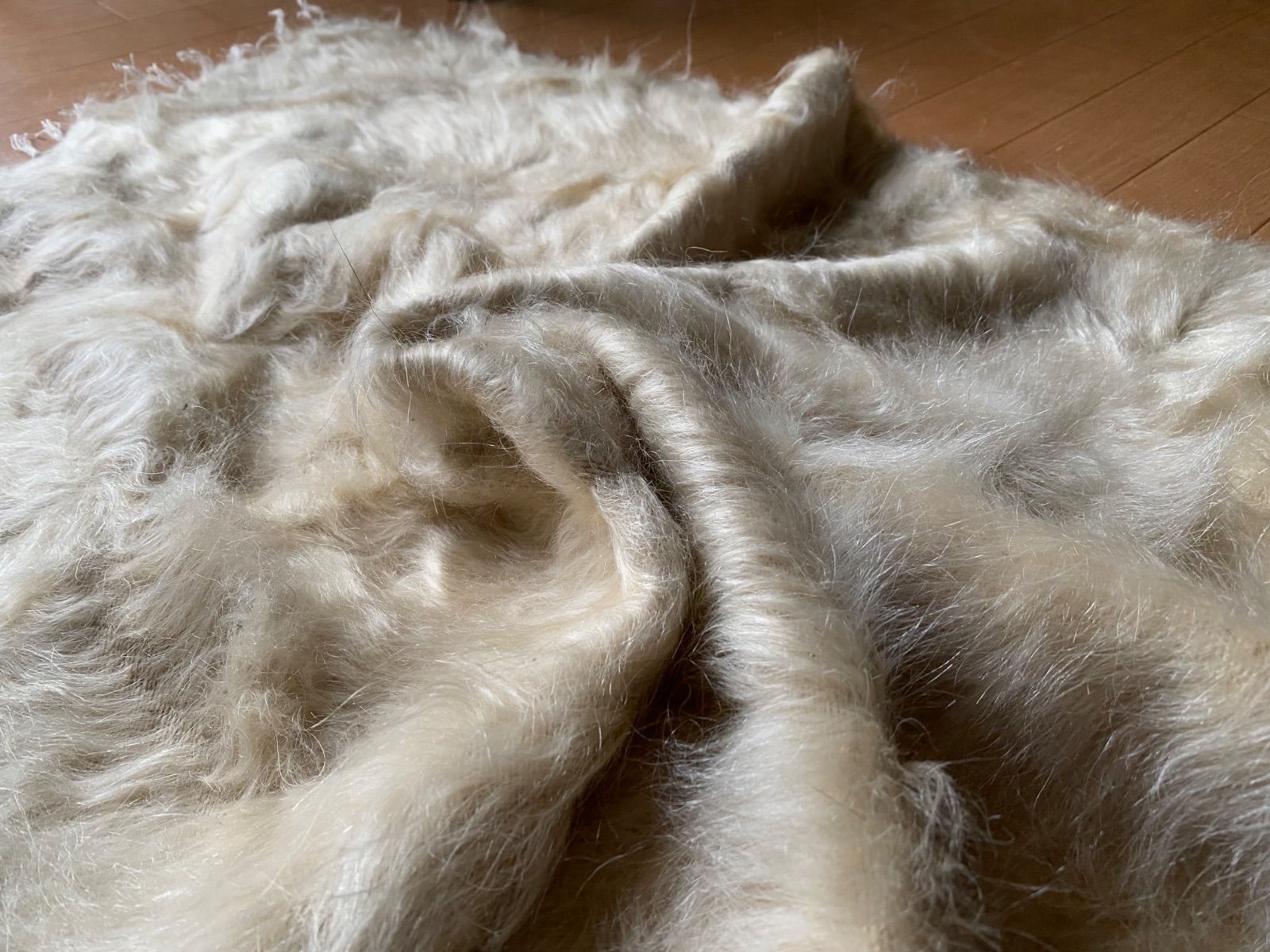 毛皮よりエコで自然に優しい お部屋のインテリアだけでなく車やキャンプにも