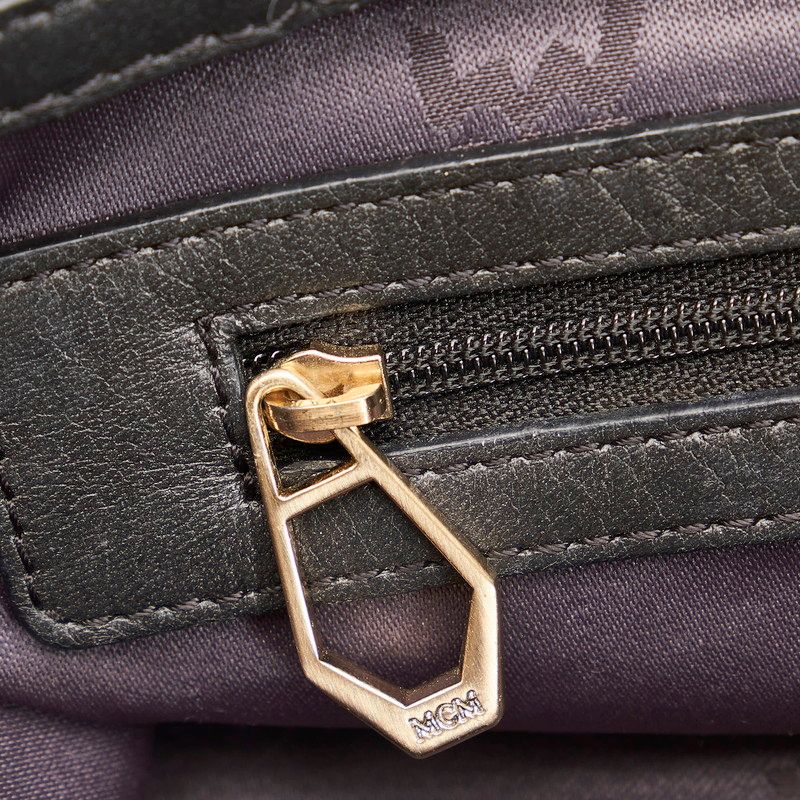 エム シー エム ロゴグラム 型押し ハンドバッグ ショルダーバッグ  