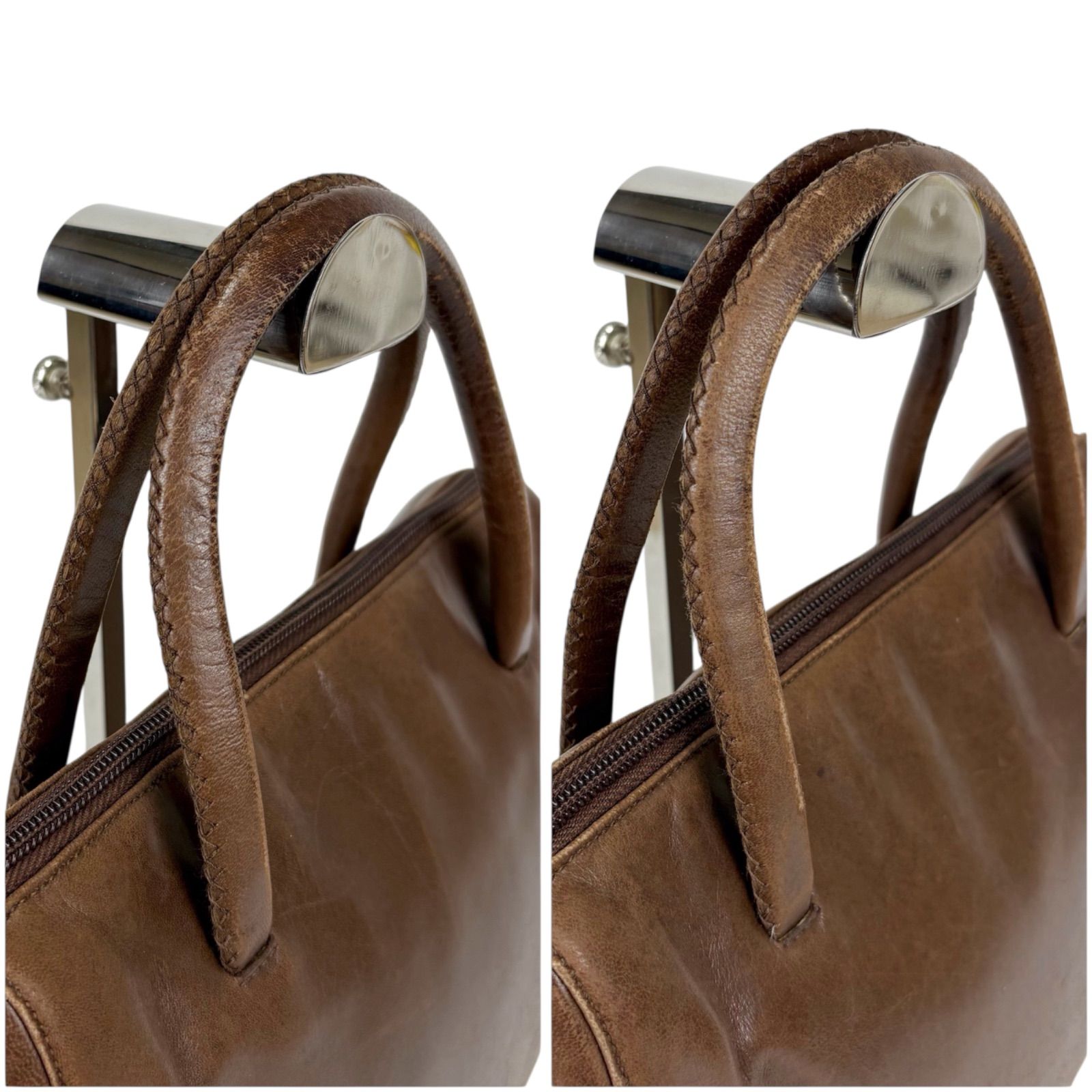 PRADA レザー ハンドバッグ トップハンドル ロゴ 型押し ブラウン プラダ PRADA トップハンドルバッグ ミニハンドバッグ レザー