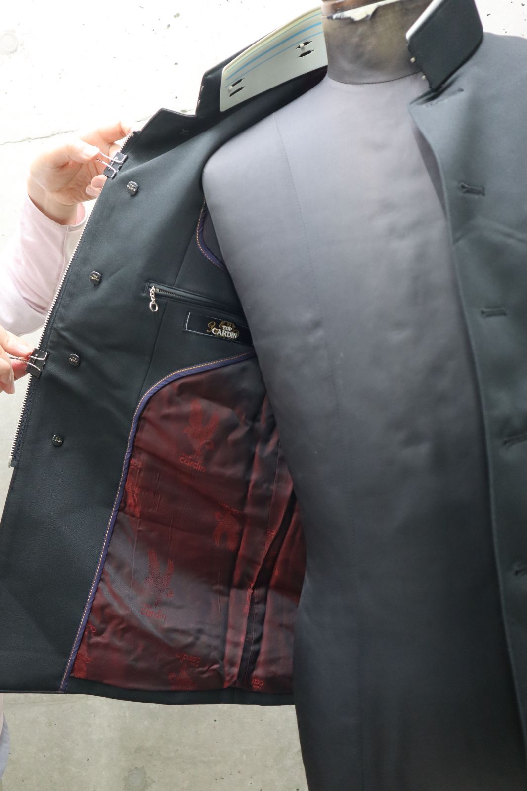 変形学生服