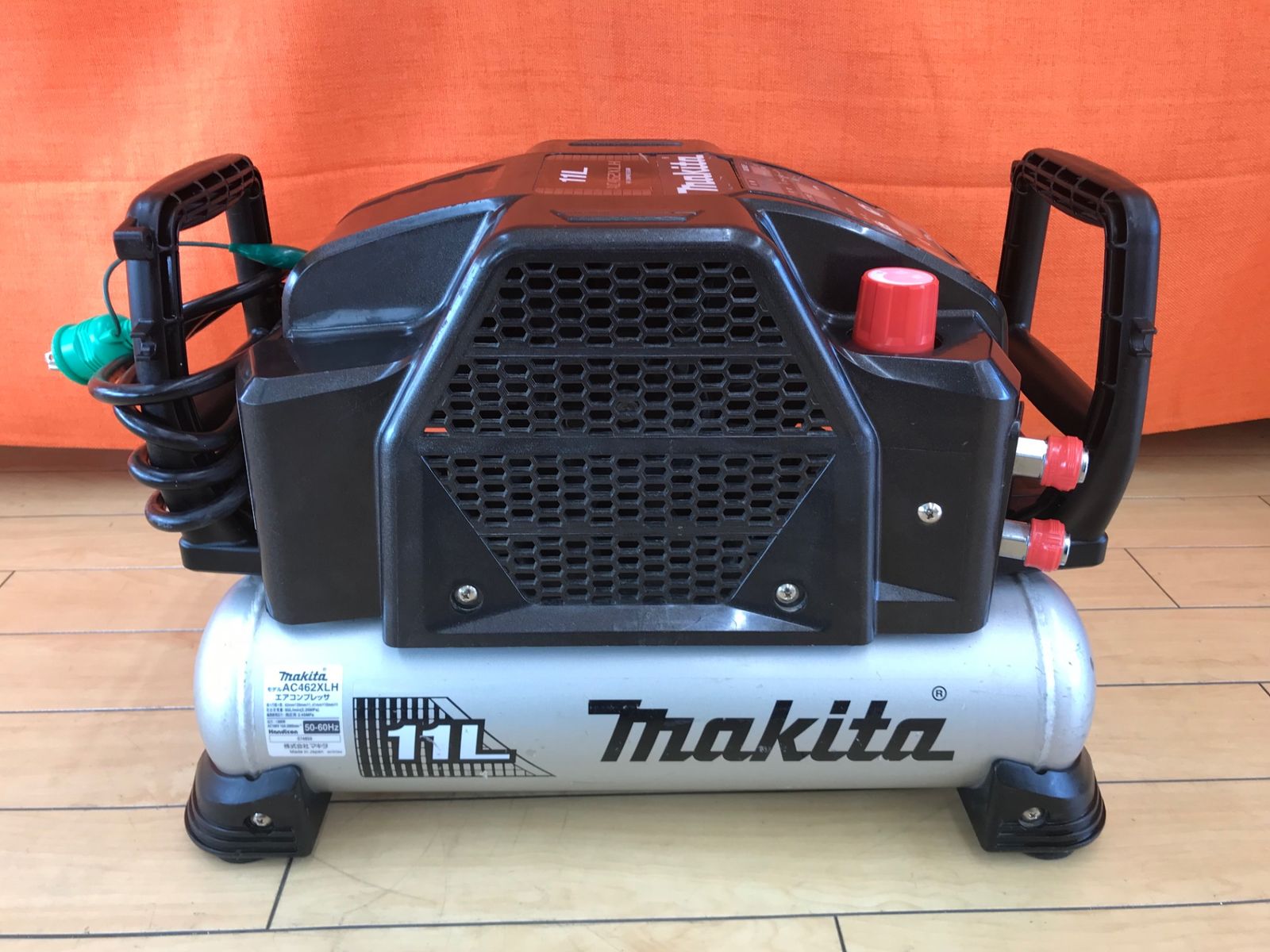 品 Makita マキタ エアコンプレッサ 黒 AC462XLHB IT1KA6NE8I24 エコツール小牧ｲﾝﾀｰ店 M02