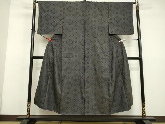 平和屋着物○本場大島紬 龍郷絣 花菱文 正絹 逸品 未使用 DAAV8660tw