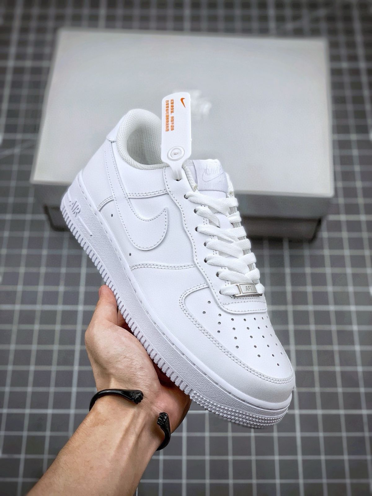 ナイキ エアフォース1 Nike Air Force 1 low ホワイト レディース メンズ スニーカー 並行輸入品 男女兼用