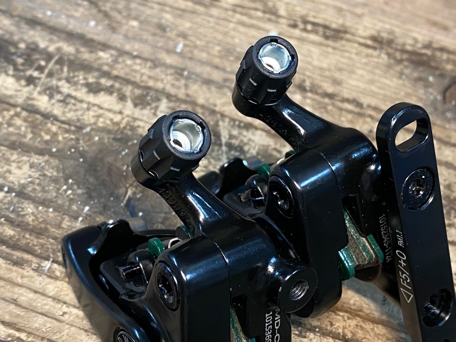 TEKTRO MD-C550 機械式ディスクブレーキキャリパー JC955 テクトロ TEKTRO MD-C550 ディスクブレーキ キャリパー