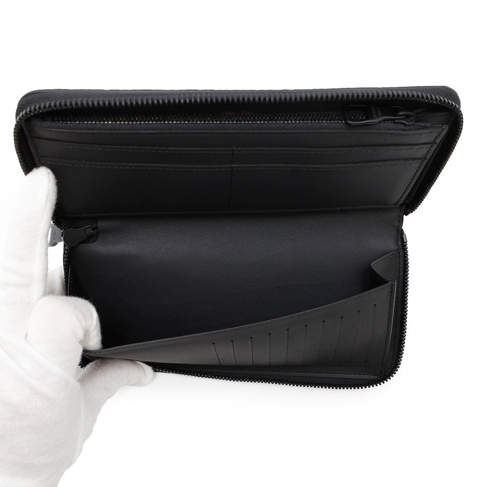 ルイヴィトン モノグラム・アンプラント インフィニティ ドット LV  