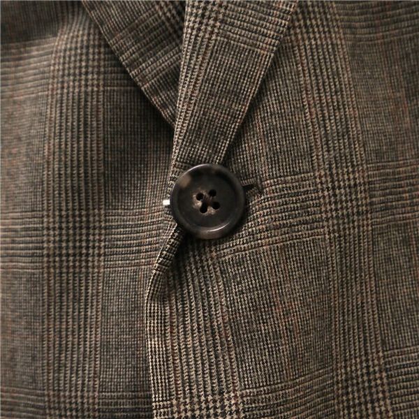 Brooks | ブルックスブラザーズ Japan (ブルックス Brothers（スーツ）のフリマアイテム一覧 2XL程度【ブルックスブラザーズ】2釦 スーツ センターベント グレーチェック イタリア製 44L/39