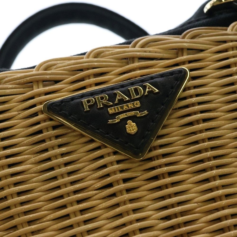 PRADA (プラダ) トライアングルプレートロゴ ウィッカー2WAYショルダー 