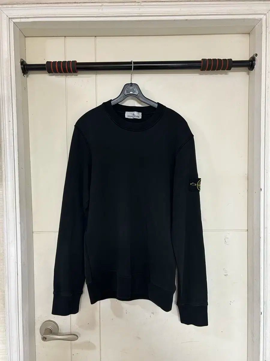 24ss STONE ISLAND ストーンアイランド パーカー 黒 M