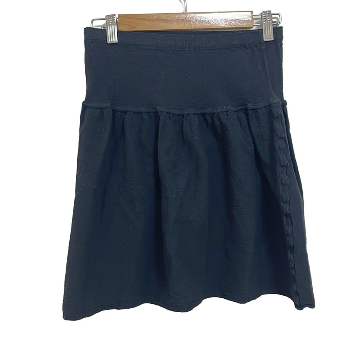 me ISSEY MIYAKE ミー イッセイミヤケ スカート レディース - 黒 ひざ丈 ウエストゴム