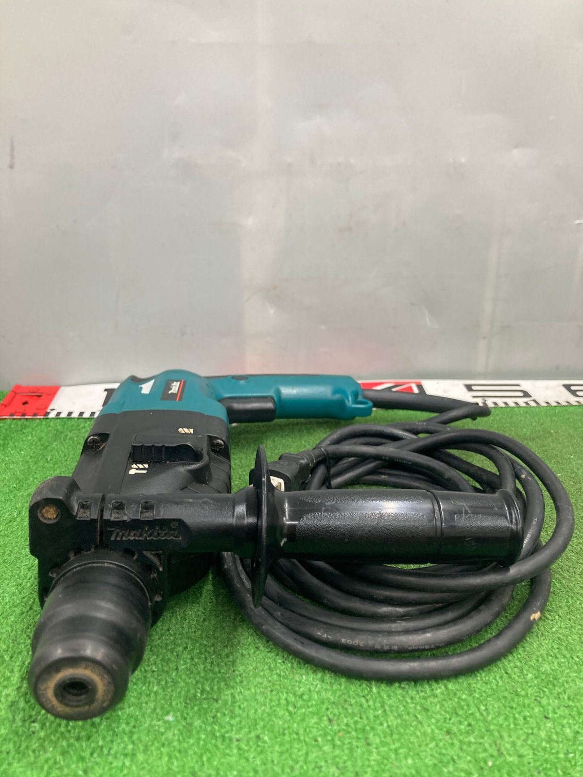0922 makita