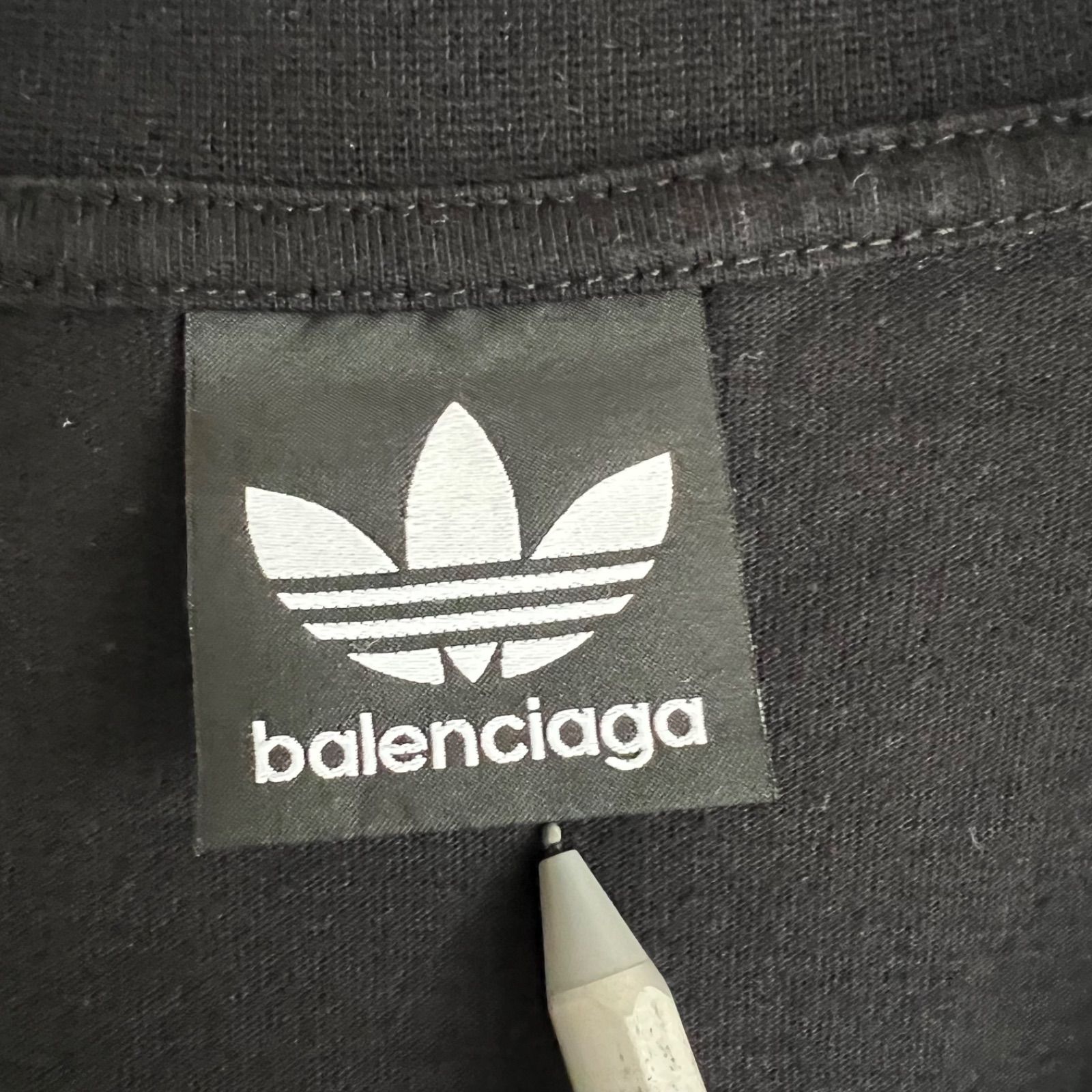 【激レア完売商品】BALENCIAGA バレンシアガ × ADIDAS アディダス　ロゴ刺繍　オーバーサイズ　Tシャツ　ほぼ未使用