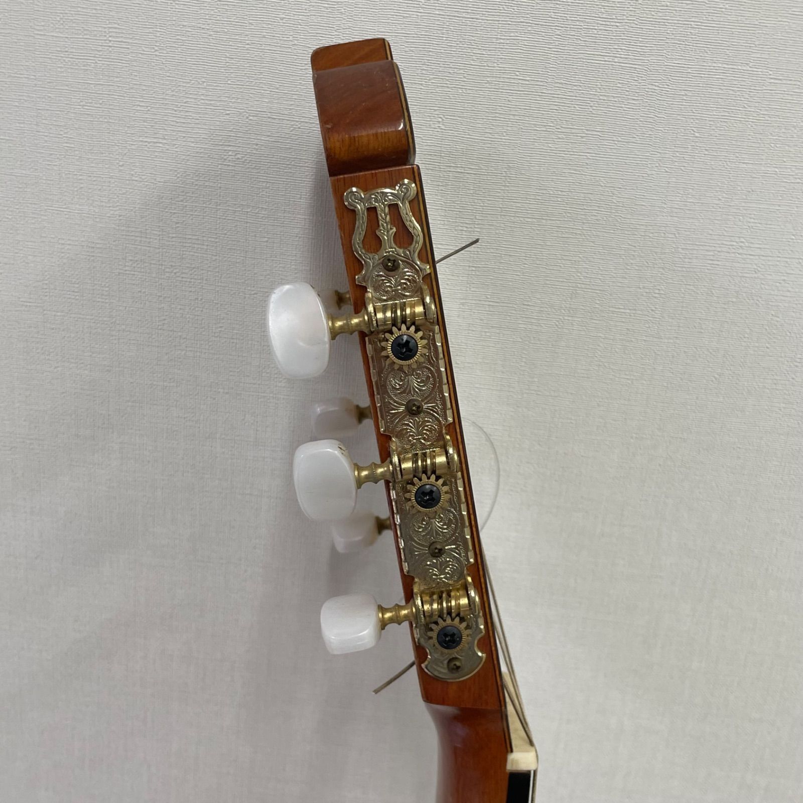 □松岡良治 RYOJI MATSUOKA クラシックギター M40 A25-1878 - メルカリ