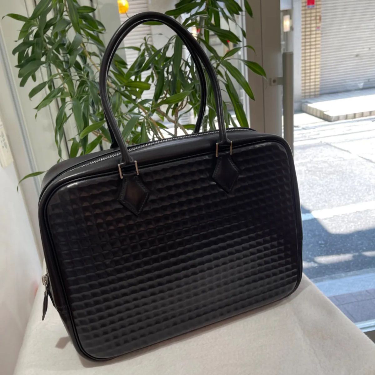 美品】HERMES エルメス プリュム32 ドゥイッチ エバーカーフ ブラック 