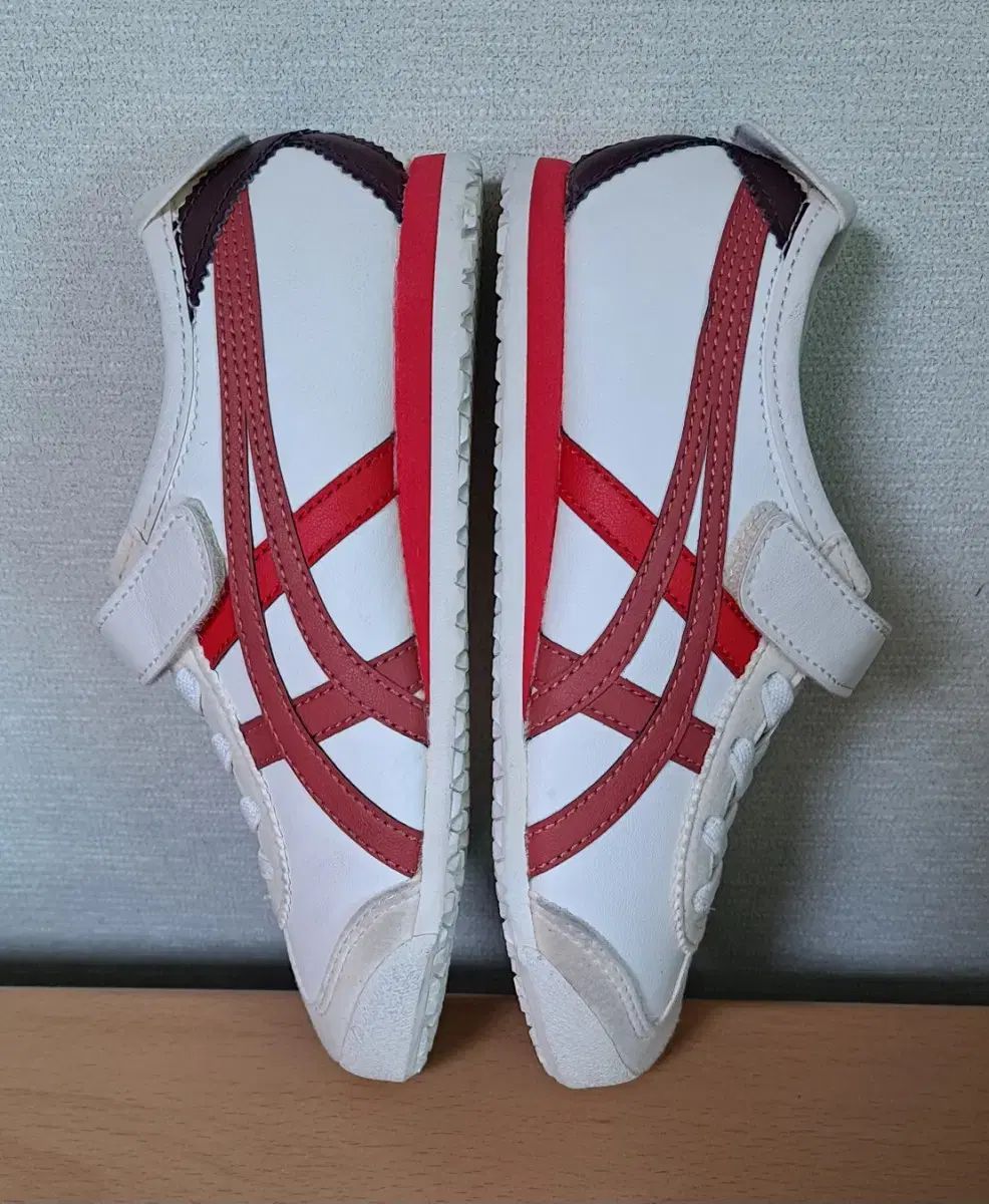 キッズ オニツカ タイガー 185 楽天市場】オニツカタイガー（キッズ