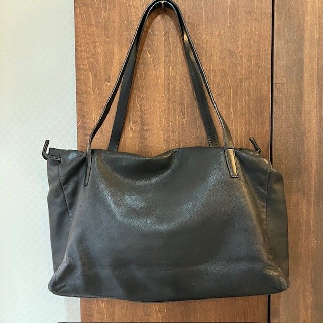 ナッパレザーショルダーバッグ 巾着ミニトートバック