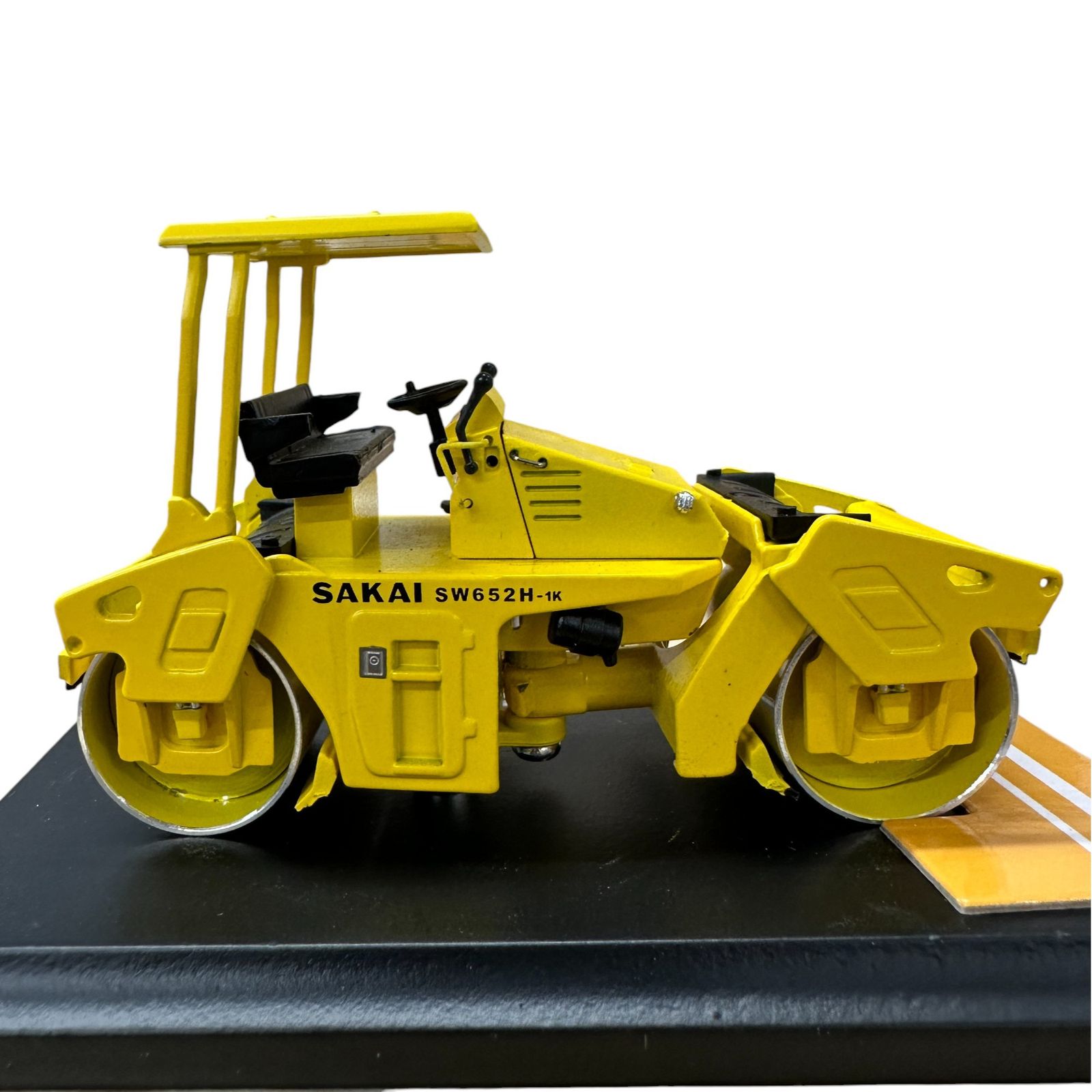 サカイ SW652H-1K VIBRATORY TANDEM ROLLER 箱入り タンデムローラー 