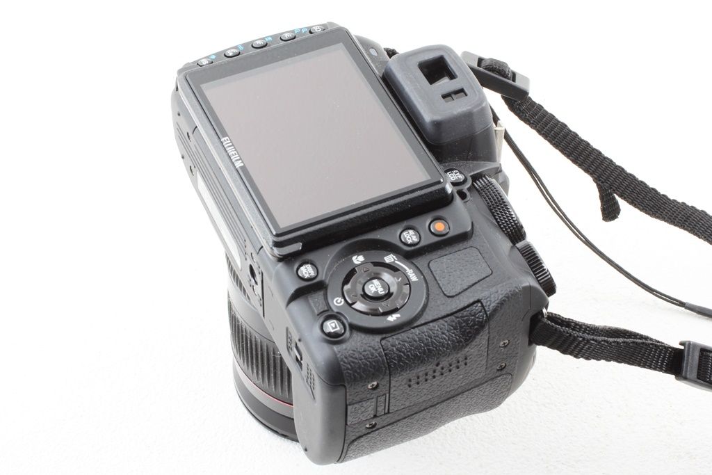FUJIFILM