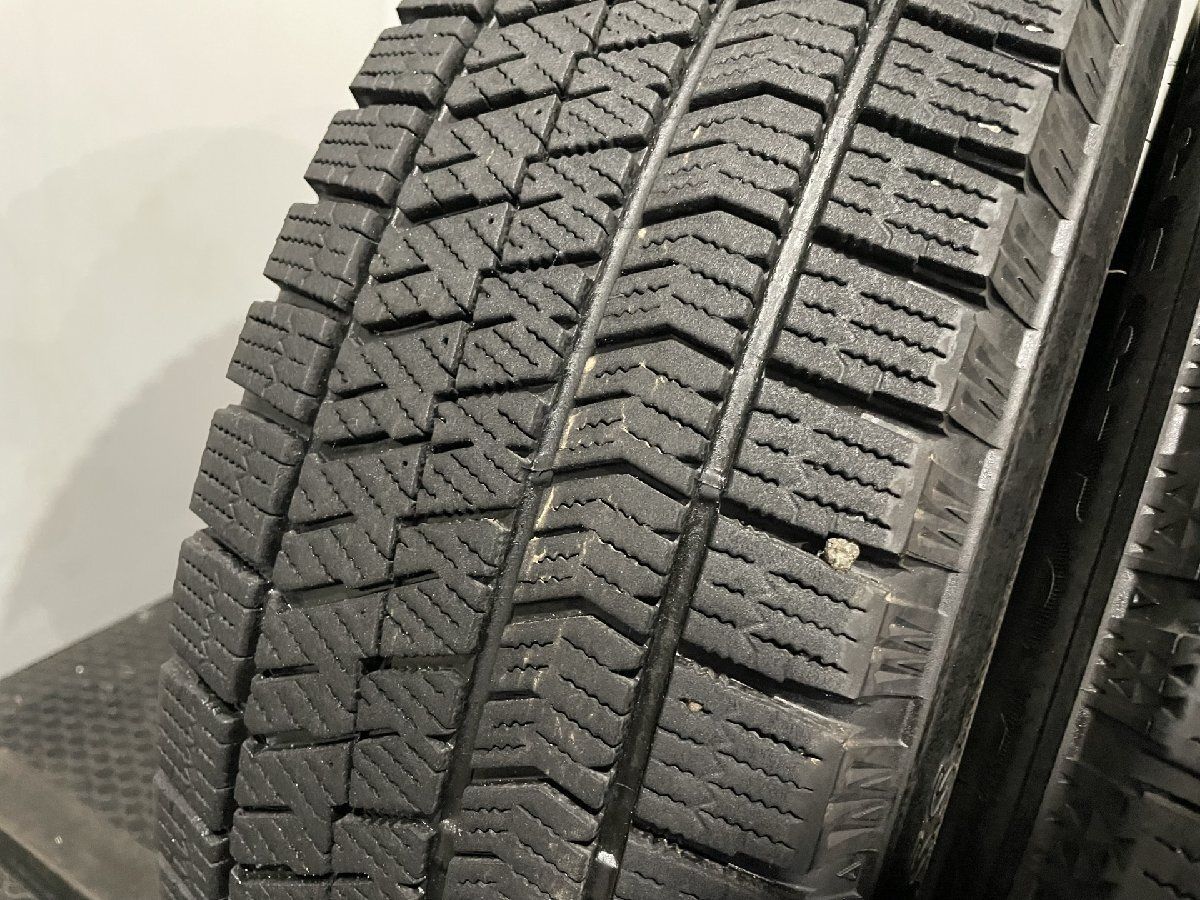 BS BRIDGESTONE BLIZZAK VRX2 205/60R16 16インチ スタッドレス 4本 22～23年製 SAI MAZDA3  プリウスα ジューク等 (KTK104) - メルカリ