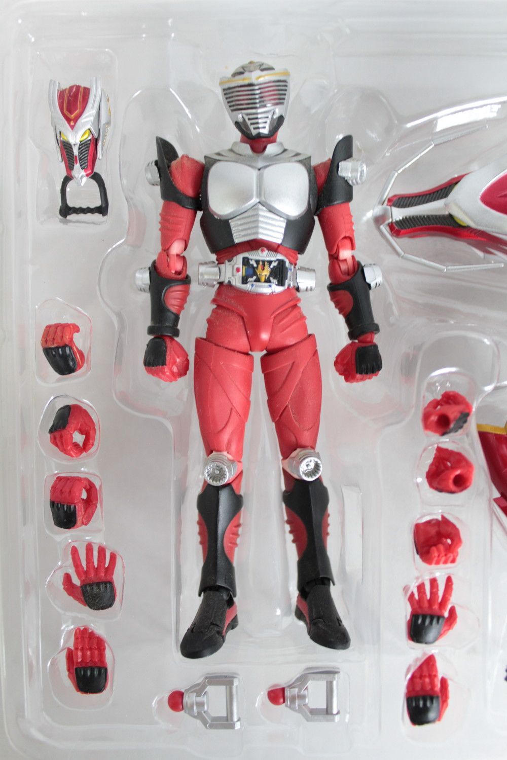 フィギュアーツ