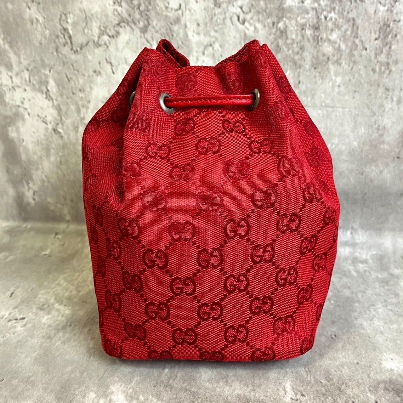 ア*ス様 グッチ 巾着ポーチ 赤　039 0973 ポーチ 小物入れ ア*ス様 グッチ 巾着ポーチ 赤039 0973 ポーチ 小物入れ